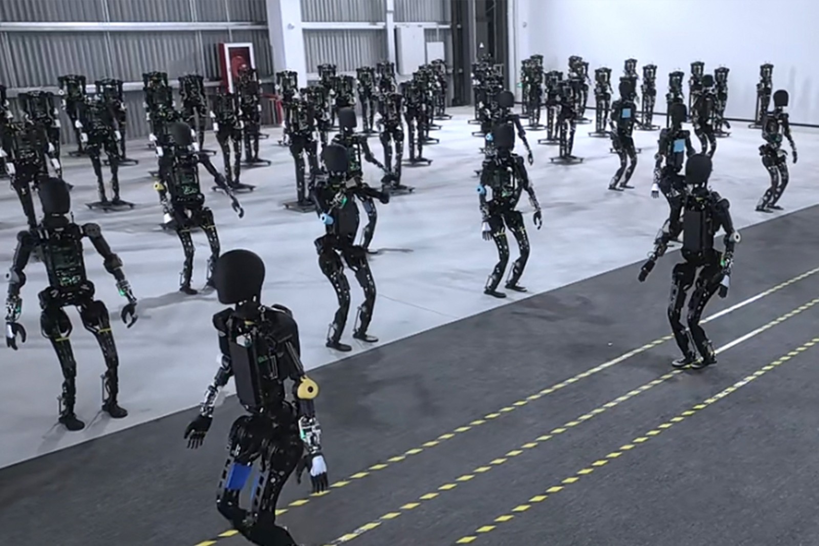 威廉希尔开启通用机器人商用量产